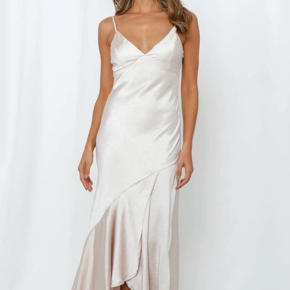 Hello Molly Heaven Help Me Maxi Dress Ivory - Picture 5 of 5